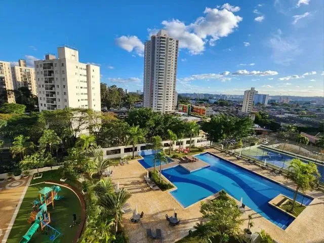 Imagem: O apartamento possui 4 Dormitórios, 1 Suíte, 4 Banheiros,