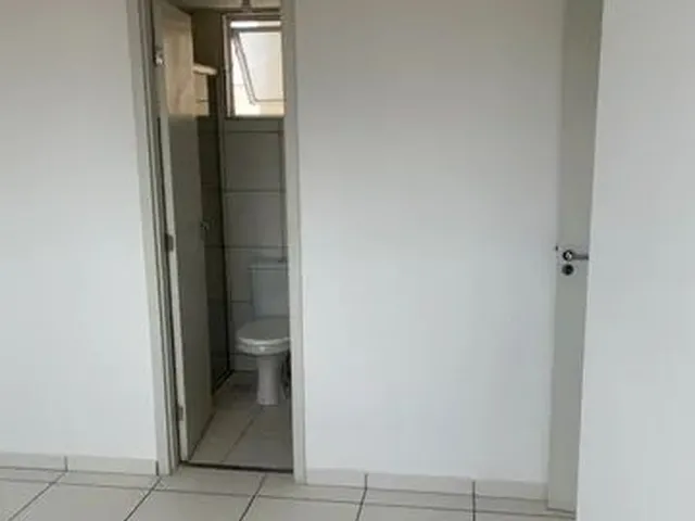 Imagem 1: Locação - Apartamento na Cohab/ 2 Quartos Sendo 1 Suíte/ Nascente/ Elevador / Área De