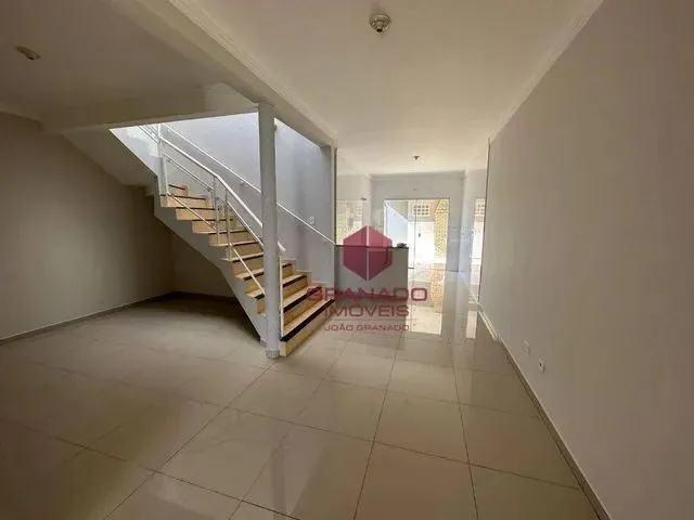 Imagem 13: Sobrado com 3 Dormitórios para Alugar, 142 M² por R$ 2.500,00/Mês - Jardim Tóquio