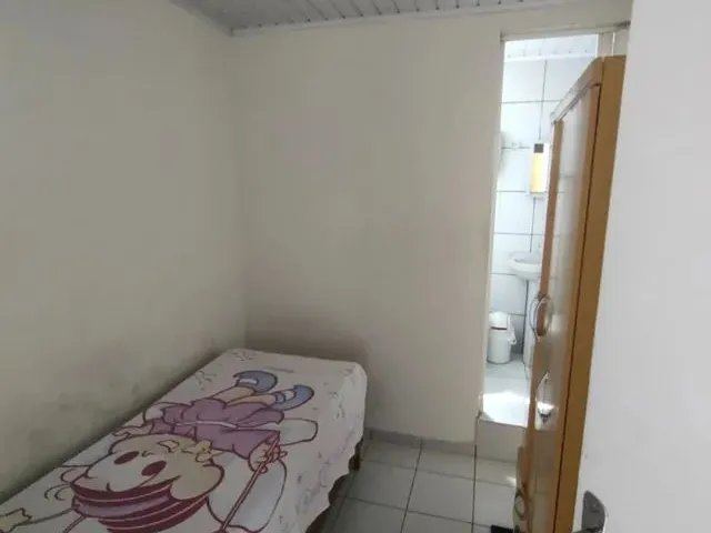 Imagem: Alugo Quarto no Prado(Leia o Anúncio