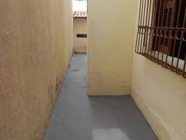 Imagem 2: Casa com 3 Dormitórios À Venda, 100 M² por R$ 399.000,00 - Cidade dos Funcionários