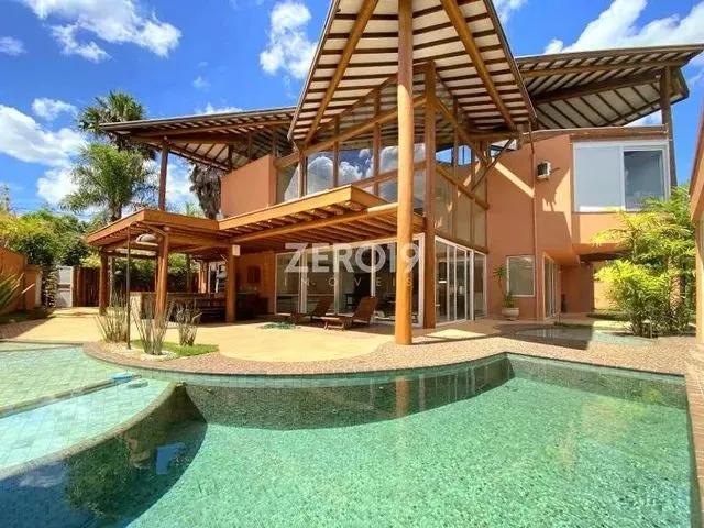 Imagem: Casa À Venda em Condomínio, 4 Quartos