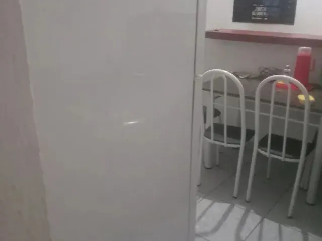 Imagem: Vendo Essa Geladeira Nova Super Nova