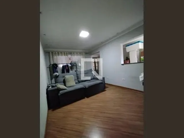 Imagem: A casa possui 2 Dormitórios, 1 Suíte, 2 Banheiros, 1 Vaga