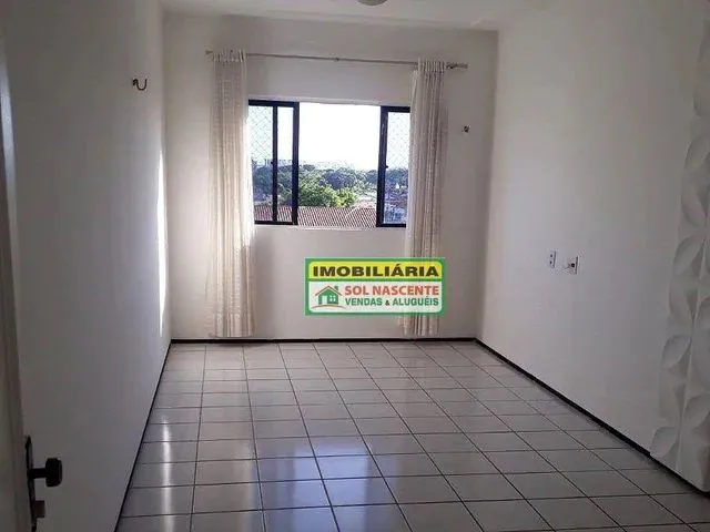 Imagem 2: Apartamento com 3 Dormitórios À Venda, 83 M² por R$ 220.000,00 - Cambeba - Fortaleza/Ce