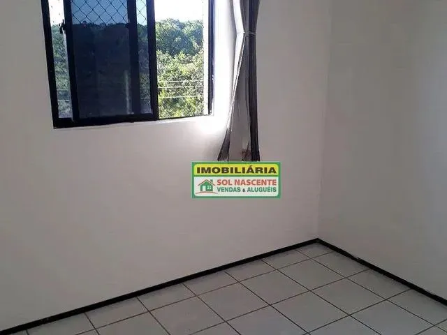 Imagem 3: Apartamento com 3 Dormitórios À Venda, 83 M² por R$ 220.000,00 - Cambeba - Fortaleza/Ce