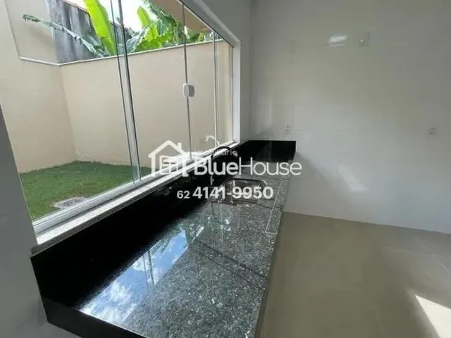 Imagem: Casa À Venda no Bairro Jardim Mont Serrat