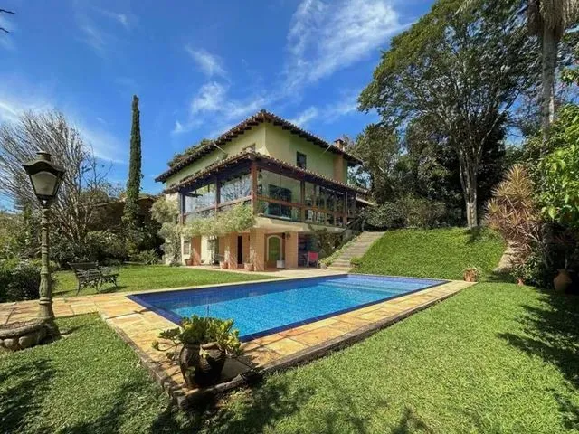 Imagem: Casa com 5 Dormitórios À Venda, 419 M²