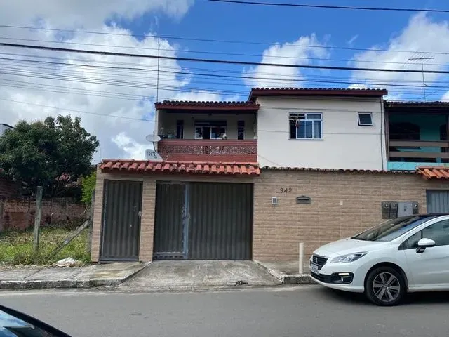 Imagem: Aluga-Se Casa Ampla no Centro de Simões