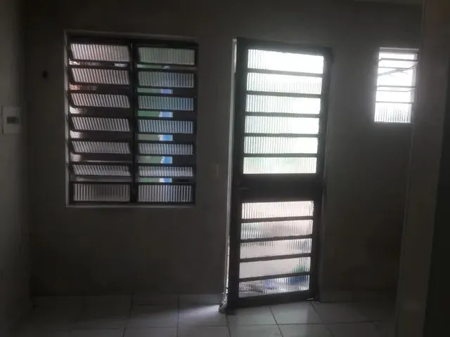 Imagem 1: Alugo Casa com Água e Luz Incluso