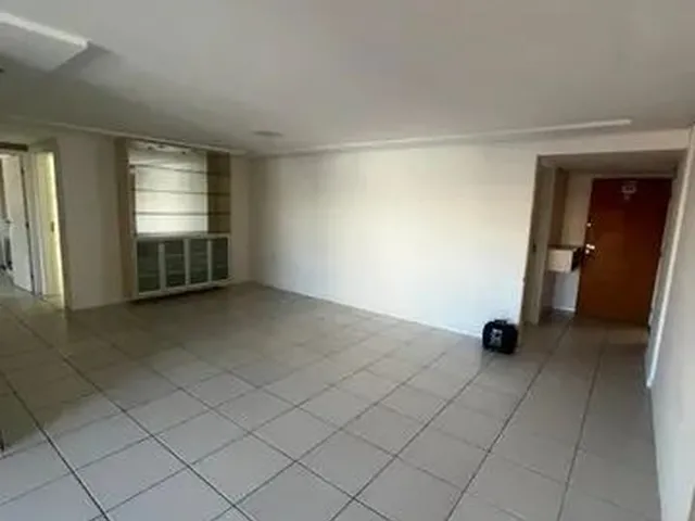 Imagem 7: Belíssimo Apt na Ponta Verde S/Mobiliado 120M2