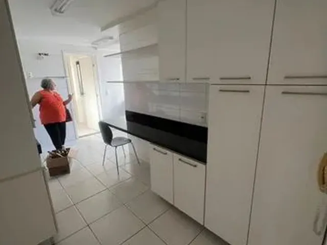 Imagem 8: Belíssimo Apt na Ponta Verde S/Mobiliado 120M2