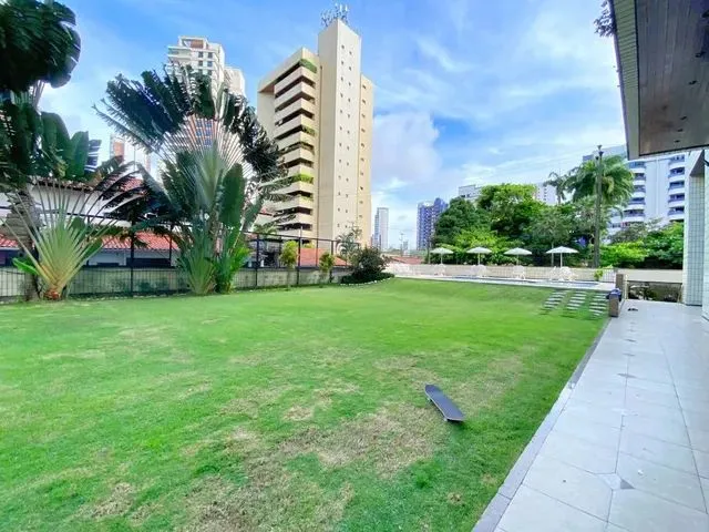 Imagem 6: Apartamento com 4 Dormitórios À Venda, 187 M² por R$ 1.050.000,00 - Meireles