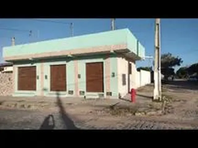 Imagem: Oportunidade Vendo Casa e 3 Lojas no Planalto
