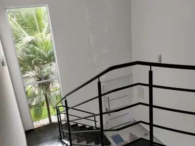 Imagem 4: Casa em Condomínio C/4 Quartos e 1 Escritório