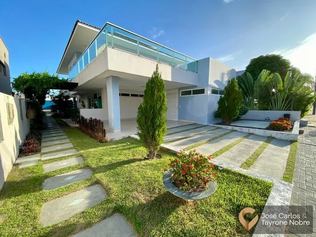 Imagem: A casa possui 4 Dormitórios, 4 Suítes, 5 Banheiros, 4