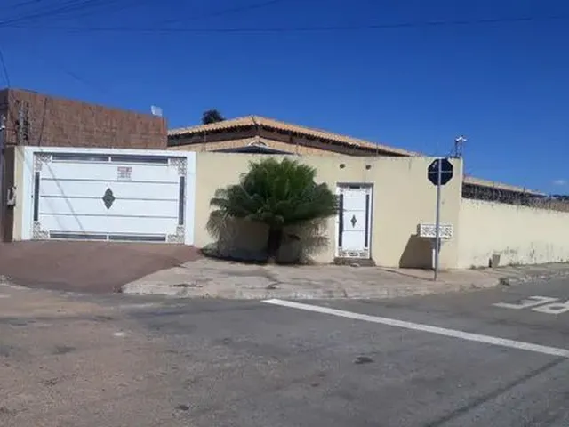 Imagem: Casa com Ponto Comercial em Corumbaiba