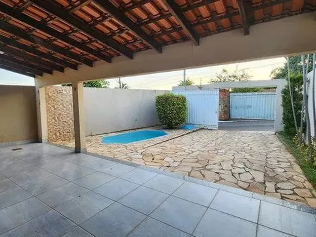 Imagem 2: Vendo Casa com Piscina em Parque Jacaraípe