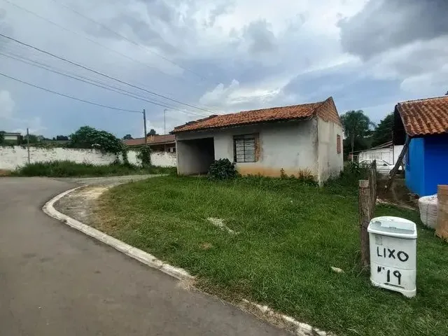 Imagem 3: Casa Localizada no Bugre Pessegueiros