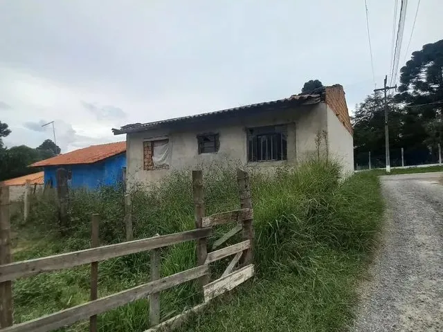Imagem 6: Casa Localizada no Bugre Pessegueiros