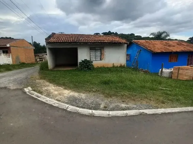 Imagem 5: Casa Localizada no Bugre Pessegueiros