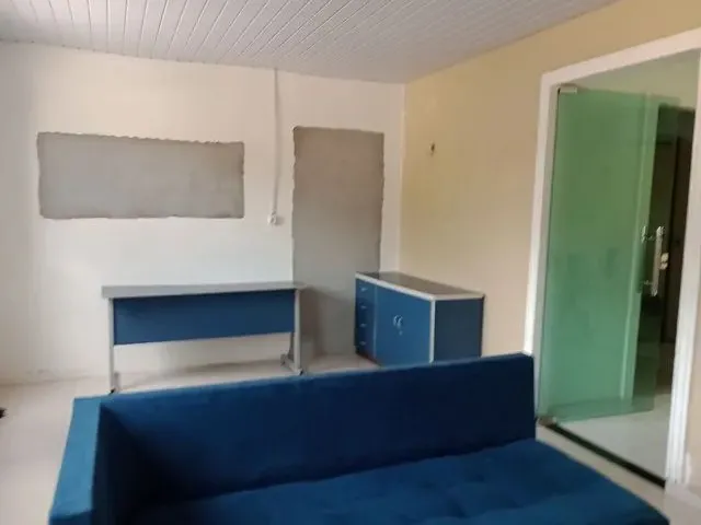 Imagem 2: Alugo Casa Grande de 2 Quartos Mobiliado