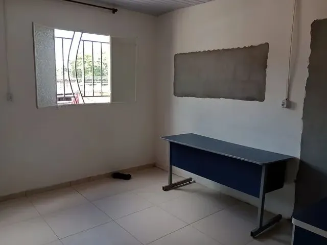 Imagem 3: Alugo Casa Grande de 2 Quartos Mobiliado