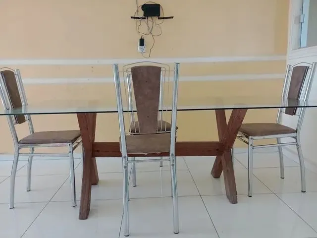 Imagem 4: Alugo Casa Grande de 2 Quartos Mobiliado