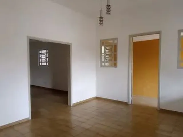Imagem 9: Casa para Aluguel Tem 235 Metros Quadrados com 3 Quartos em Farol - Maceió - Alagoas