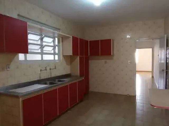 Imagem 13: Casa para Aluguel Tem 235 Metros Quadrados com 3 Quartos em Farol - Maceió - Alagoas