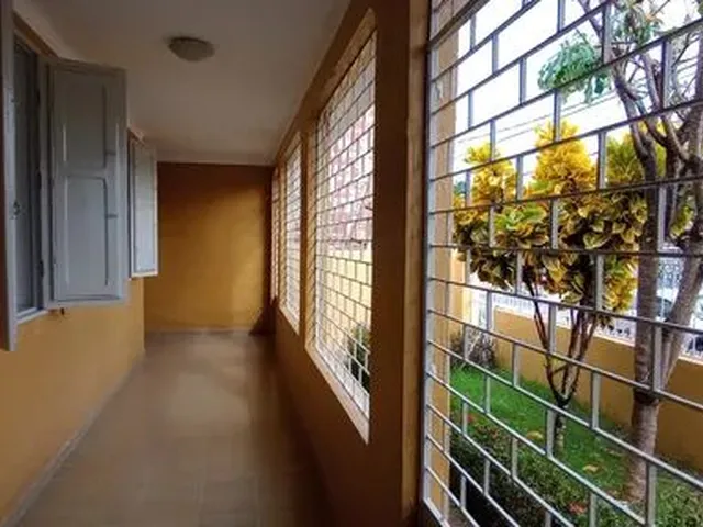 Imagem 4: Casa para Aluguel Tem 235 Metros Quadrados com 3 Quartos em Farol - Maceió - Alagoas