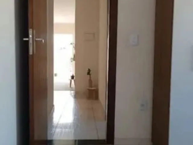 Imagem 2: Alugo Quarto Somente para Mulheres !