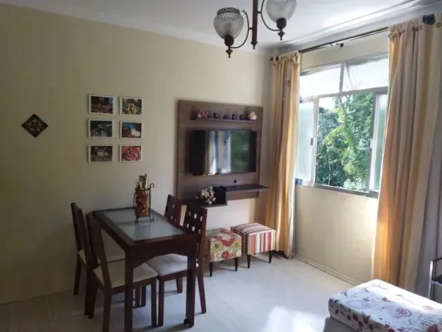 Imagem: Alugo Lindo Apto Mobiliado/Decorado, Petrópolis