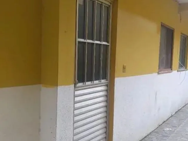Imagem: Casa 2/4 com Suite Itapuã