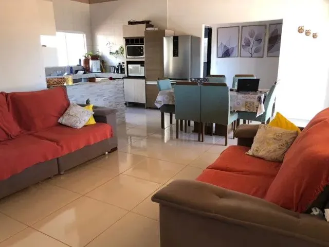 Imagem 4: Casa com 4 Suítes e Armários