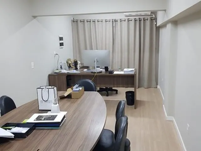 Imagem 12: Sala Comercial no Centro de Florianópolis/Sc com 169M² de Área Privativa