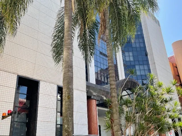 Imagem 14: Srtvs Ed Embassy Tower - Sexto Andar - Reformada - Dividida - Pronta para Utilizar - Consu