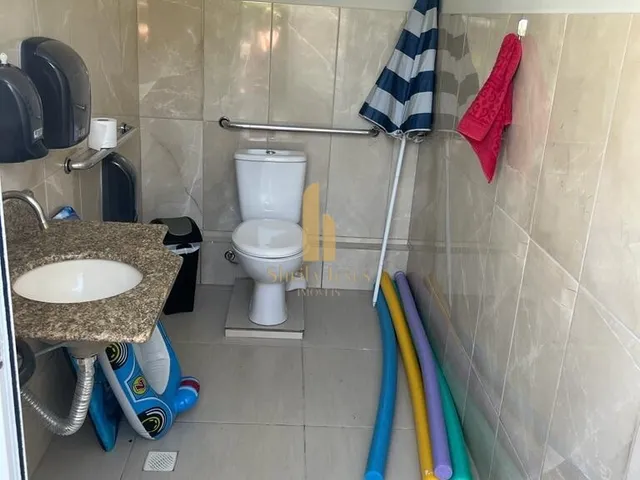Imagem 15: Grande Casa de 5 Dorms + Suíte Master na Praia dos Amores!
