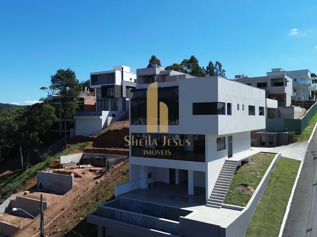 Imagem: Casa Alto Padrão em Condomínio Fechado
