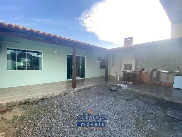 Imagem: Casa À Venda no Bairro Adhemar Garcia