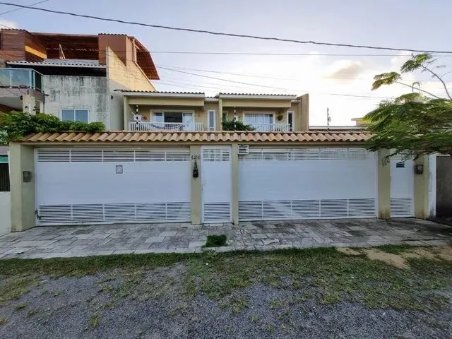 Imagem: 2 Casas Duplex a Venda com Piscina a 100Mts