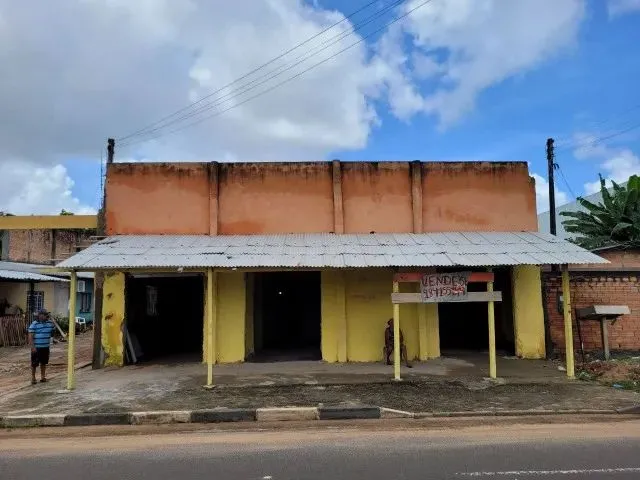 Imagem: Vende-Se Casa Grande com 15 Cômodos