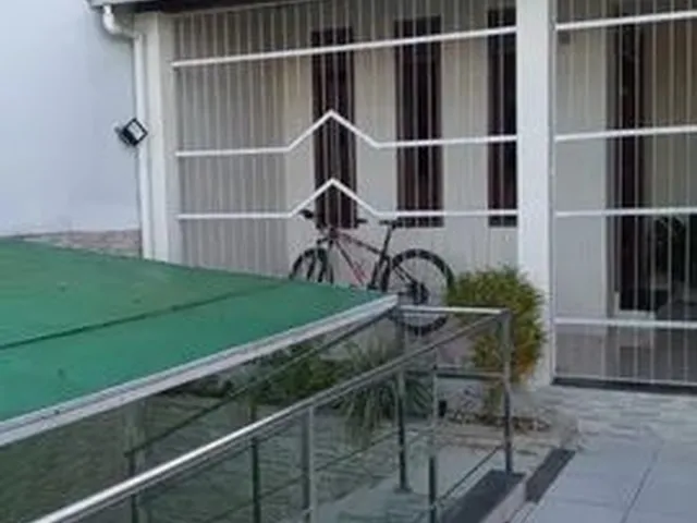Imagem 8: Casa na Rua Marechal Floriano, 3 Quartos, Garagem