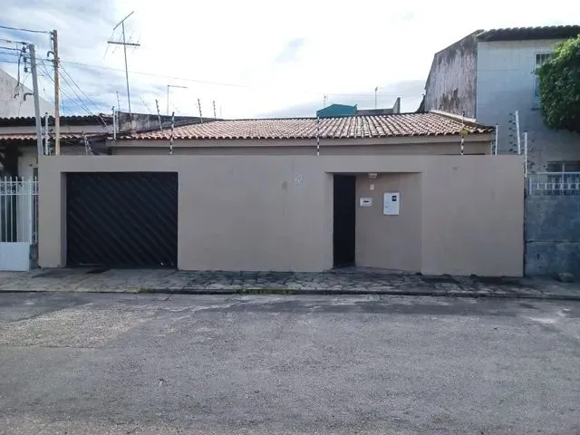 Imagem: Casa na 13 de Julho para Venda