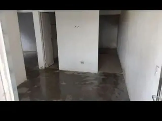 Imagem: A casa possui 3 Dormitórios, 1 Suíte, 2 Banheiros, 1 Vaga