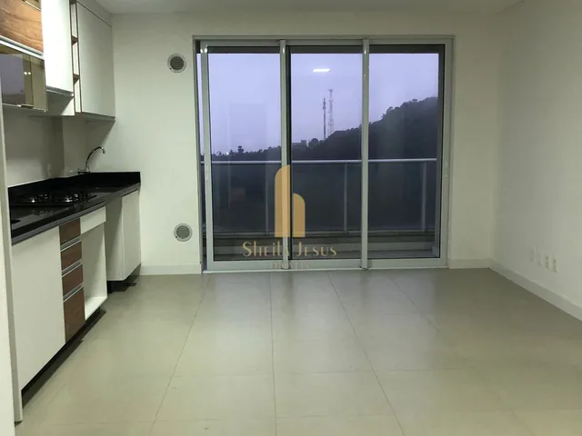 Imagem: Apartamento Semi-Mobiliado na Praia Brava