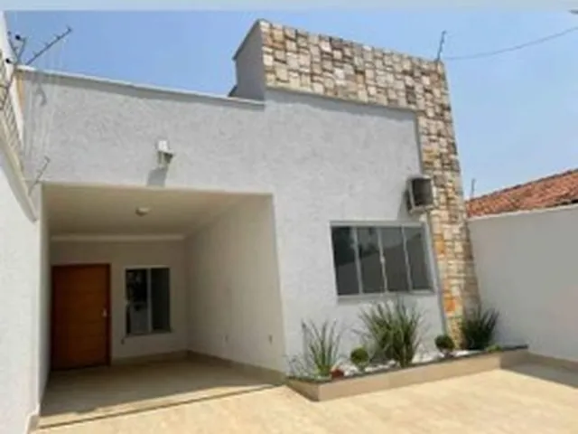 Imagem: Ana ) Linda Casa no Bairro Água Branca