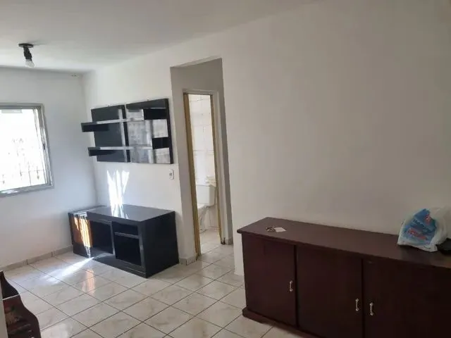 Imagem: Apartamento com Armários na Cozinha - 2