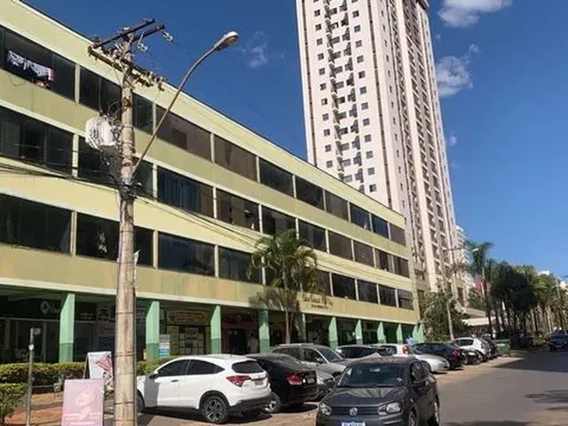 Imagem: A kitnet possui 1 Dormitório, 1 Banheiro, 1 Vaga na