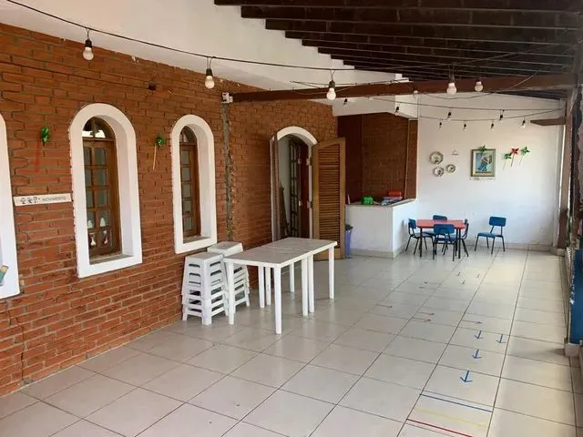 Imagem 8: Sobrado para Aluguel com 502 Metros Quadrados com 3 Quartos em Parque Continental I - Guar